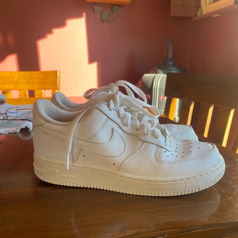 Nike Air Force 1 women size 7.5